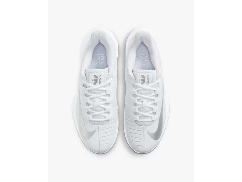 Nike GP Turbo White/Metallic Silver Women's Shoe 5 Nike GP Turbo White/Metallic Silver Women's Shoe - Image 5